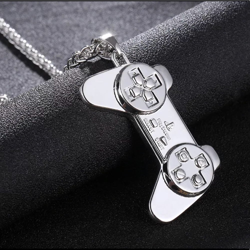 Gaming Remote Adjustable Long Necklace New